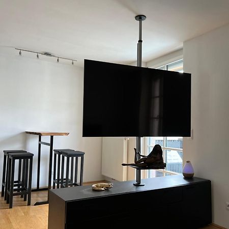 Loft Mit Kingsize Wasserbett Graz Exterior foto
